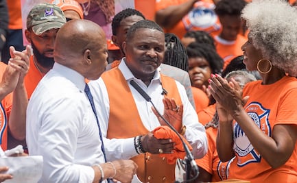 Alcalde de Nueva York nombra "zar" contra la violencia armada