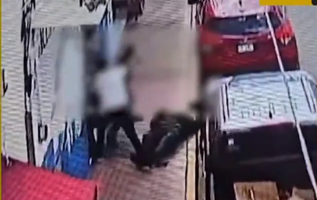 El hecho quedó captado por cámaras de seguridad. FOTO: captura tomada de video/ el universal/