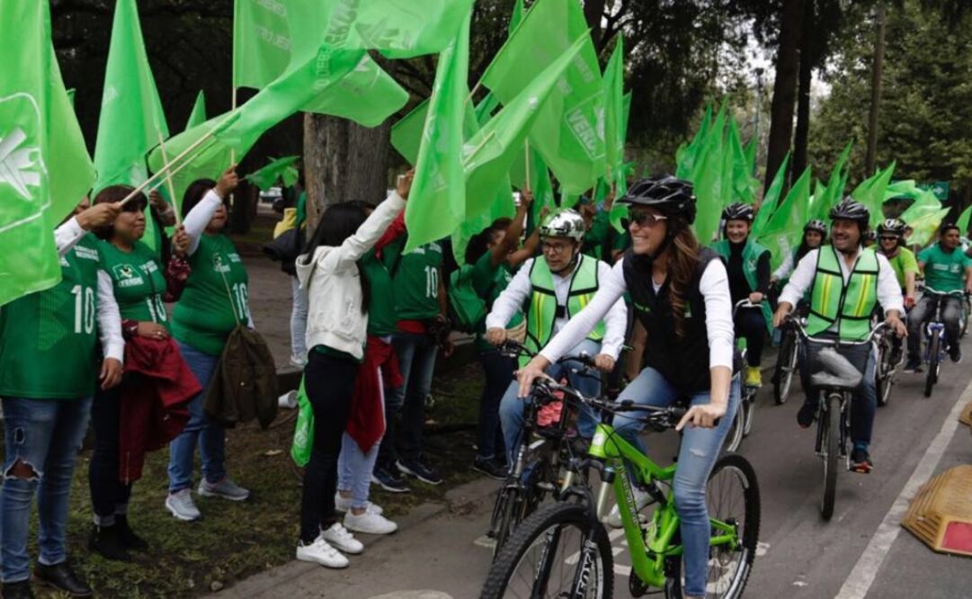 Mariana Boy realizó una rodada ciclista en el circuito Gandhi para cerrar su campaña (Foto: Twitter @mariana_boy)