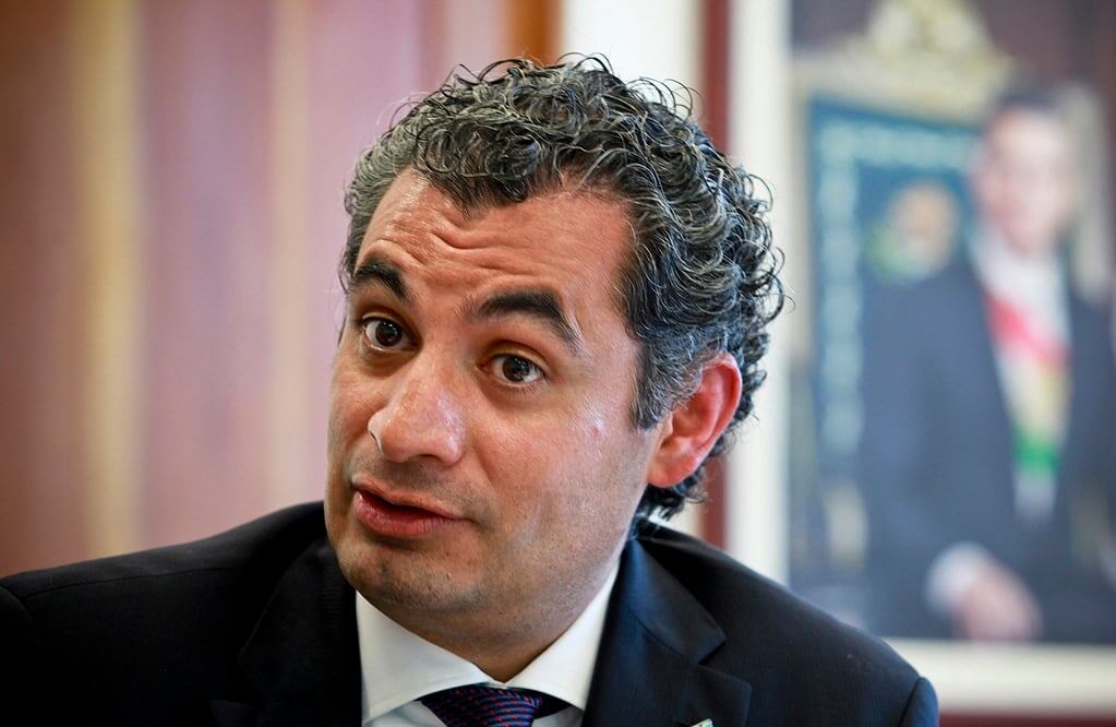 El dirigente nacional del PRI, Enrique Ochoa, llegó hasta el lugar sede de la 47 Asamblea General de la OEA, para reunirse con el secretario general del organismo, Luis Almagro. Foto: Archivo/EL UNIVERSAL