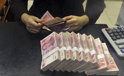 Inyectan 307 mdd a mercado tras devaluación del yuan