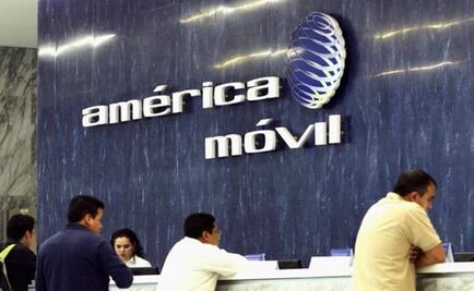 América Móvil sells US$840 mln in bonds convertible into KPN shares