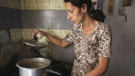 Día mundial de la alimentación: ¿por qué quienes producen comida son los que más hambre padecen?