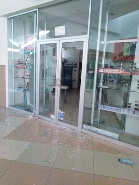 Mocri vandaliza comercios y autos tras desalojo de predio en Chiapas