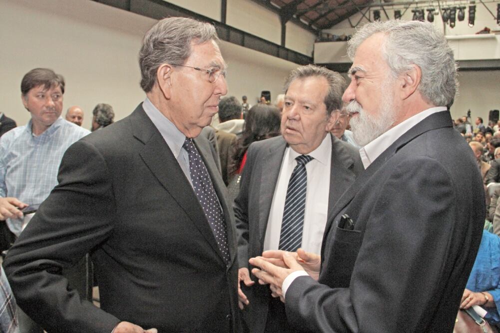 El 3 de octubre, Cuauhtémoc Cárdenas, Alejandro Encinas y Porfirio Muñoz Ledo presentaron en el Distrito Federal el proyecto Por México Hoy (ARCHIVO EL UNIVERSAL)