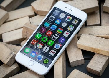 ¿Sufres el síndrome del iPhone lento?