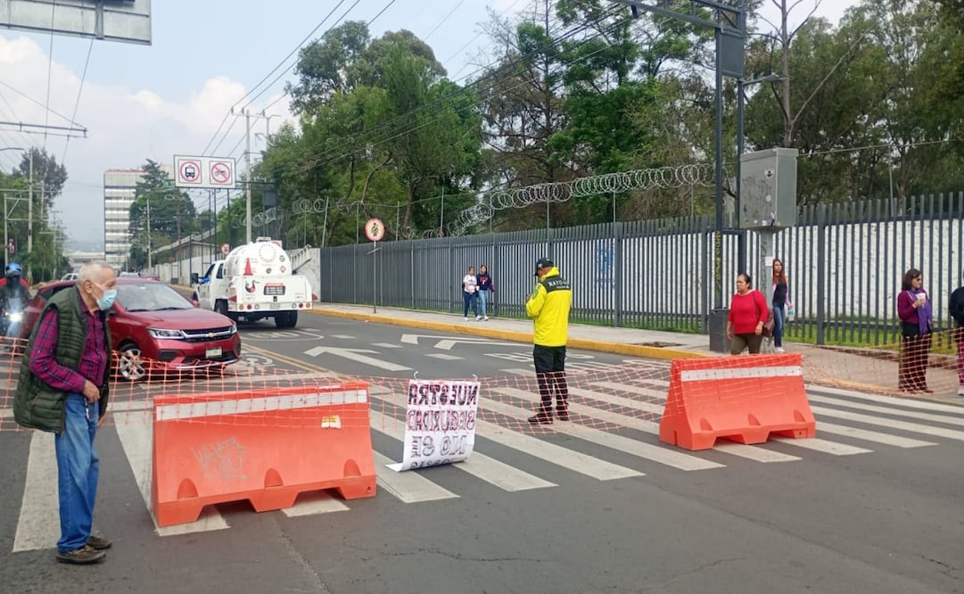 Cablebús genera inconformidad; vecinos bloquean avenida del Imán en Coyoacán. Foto: Especial