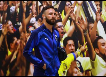 En la Selección me dieron una puñalada por la espalda: Layún