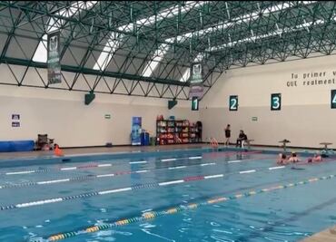 Siete niños se intoxican tras nadar en alberca del IMSS de Hidalgo; no identifican causas de la reacción