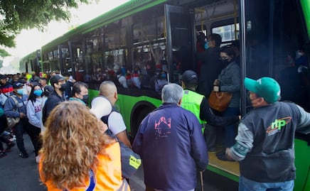 Cierre de tramo de Línea 1 del Metro genera caos afuera de Balderas