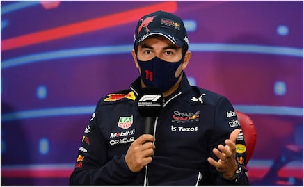 Checo Pérez y otros pilotos de la Fórmula 1 están a favor de competir pese a dar positivo a Covid-19