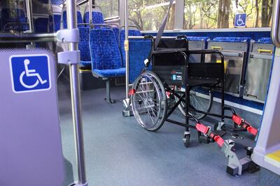 Irrespetar lugares para personas con discapacidad cuesta 2 mil pesos