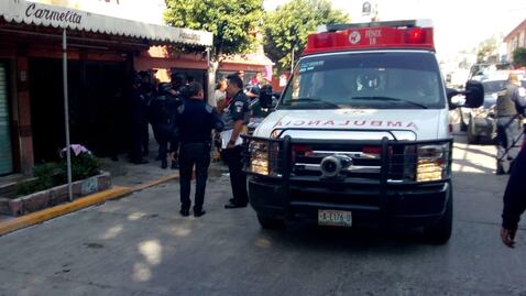 Muere empleado de panadería al enfrentarse con asaltante en Tlalnepantla