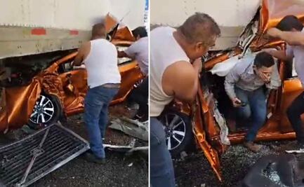 ¡Impactante! Tráiler aplasta auto en Tabasco; conductor sale ileso: VIDEO