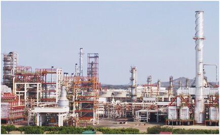 Ecuador también licita una refinería; pide ayuda a la ONU