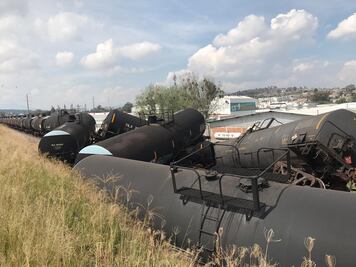 Reportan descarrilamiento de tren en Morelia