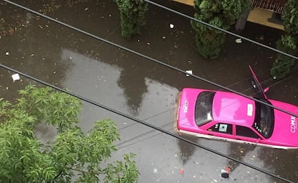 Fuertes lluvias de esta tarde colapsan algunas avenidas centrales en CDMX