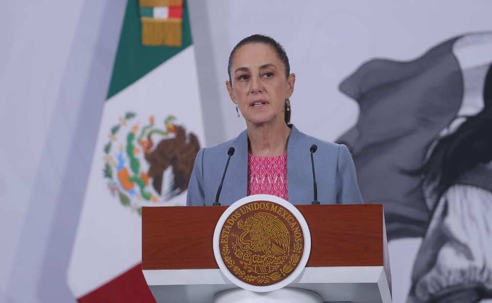 La presidenta Claudia Sheinbaum en la Mañanera del Pueblo del 21 de abril de 2026 en Palacio Nacional. Foto: Gabriel Pano/ EL UNIVERSAL