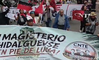 Integrantes de la CNTE marchan en Pachuca; amagan con sumarse al paro nacional si no se deroga la Ley del ISSSTE