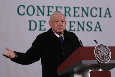 Si a la ENAH le faltan recursos se le dará, pero reforma administrativa seguirá: AMLO