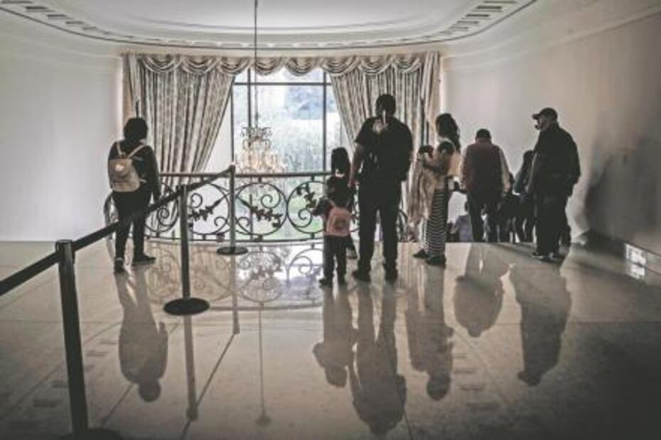 Desconocen paradero de obras de arte y colección en Los Pinos