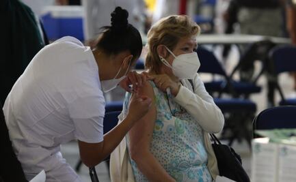 Vacunación contra Covid-19 de adultos mayores ¿A qué apellidos les toca este domingo en Tláhuac, Xochimilco e Iztacalco?
