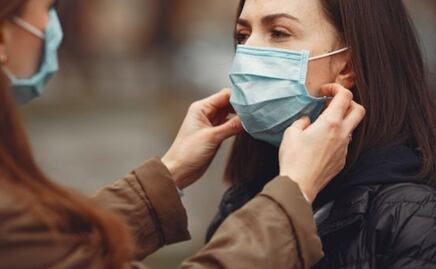 Aumento de casos de covid en México: ¿cuántos días puede contagiar una persona positiva al virus?