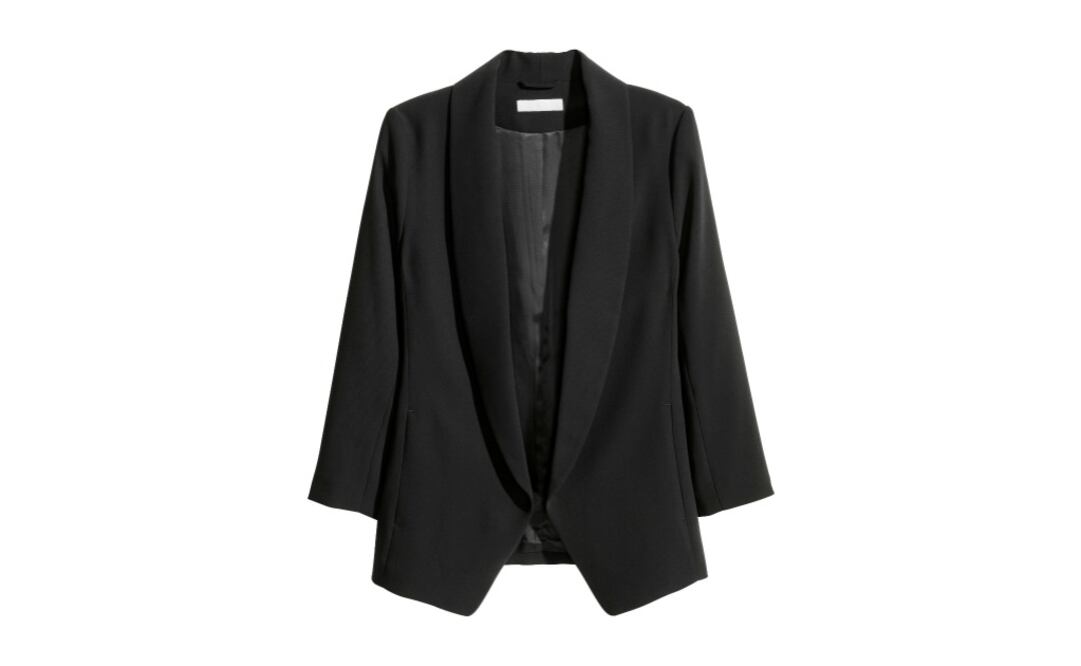 Blazer negro
Costo: $700
Dónde: H&M