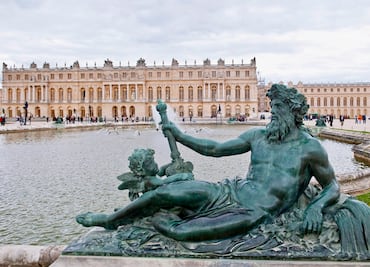 Versalles, un patrimonio que quieren para hotel