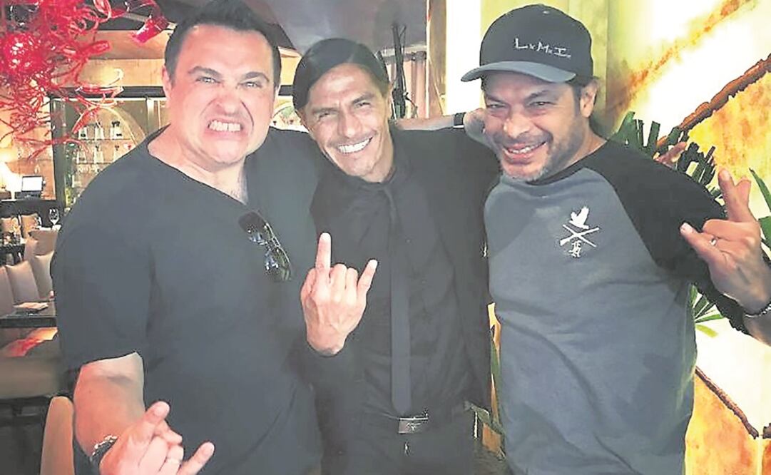 Paco Palencia celebró el triunfo de Pumas con Metallica, ayer. (INSTAGRAM)