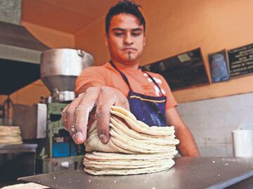 Sólo 100 tortillerías de 120 mil entraron al acuerdo para estabilizar precio de tortilla: CNT