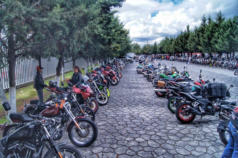 Asiste a la segunda edición de Biker Teotihuacán / Foto: 1200 Sentimientos Cúbicos México