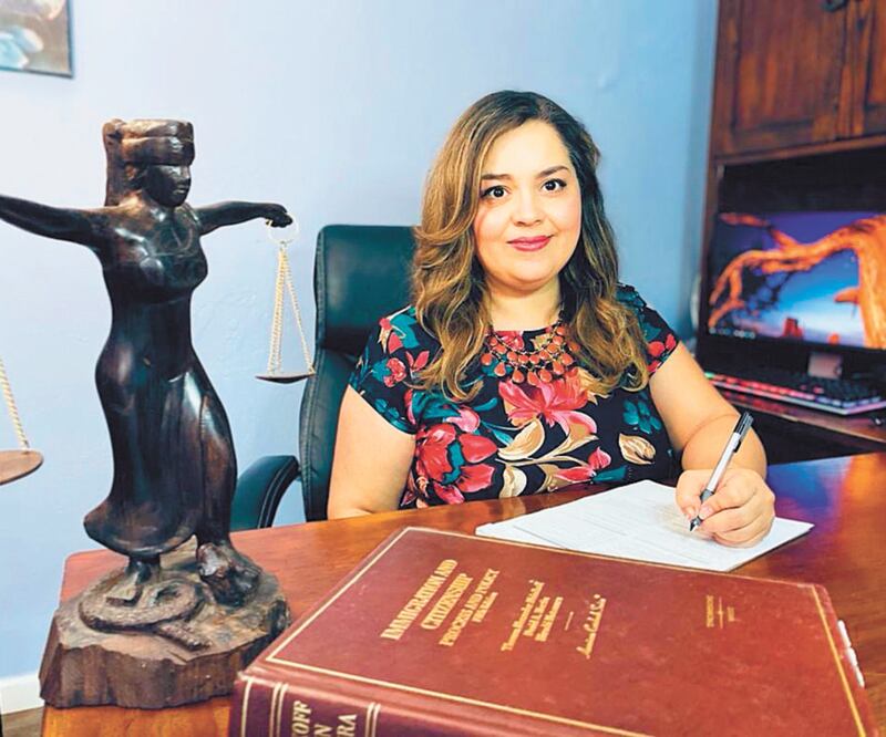 Alerta. La abogada Doralina Luna aseguró que el presidente Donald Trump busca que migrantes estén escondidos con el decreto. Foto: ESPECIAL