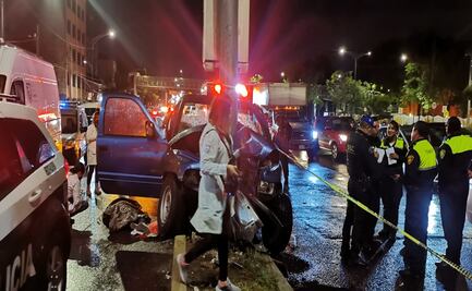 Conductor pierde el control y se impacta contra un muro en la Jardín Balbuena; hay dos muertos