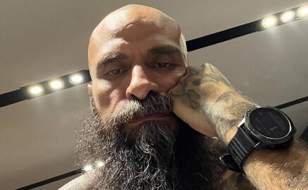 Con polémica foto, Babo, de Cartel de Santa, propone medida ante sequía en Nuevo León