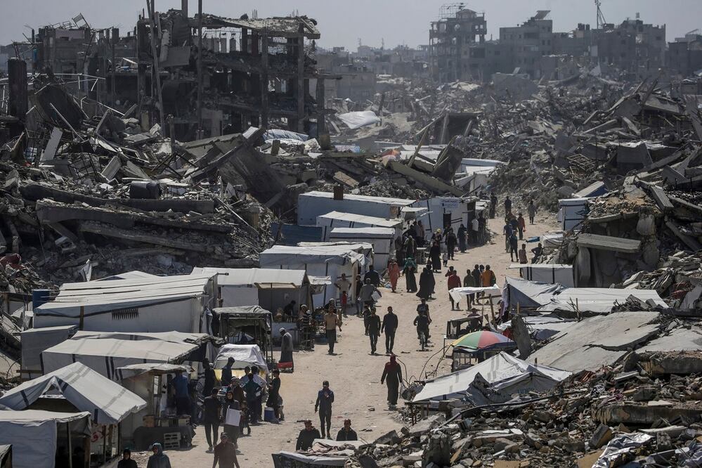 Reanudarán el envío de tiendas de campaña y refugios en Gaza. FOTO: EFE