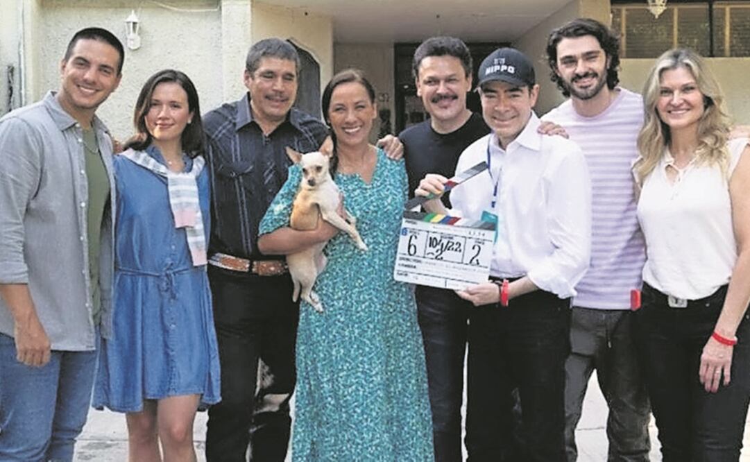 Entre los protagonsitas de esta serie que produce Toño Mauri se encuentran Consuelo Duval, Alberto Estrella, Pedro fernández y Toño Mauri hijo; la dirección está a cargo de Rafa Montesinos y Mario Antonio Mandujano Sánchez. Foto: Cortesía