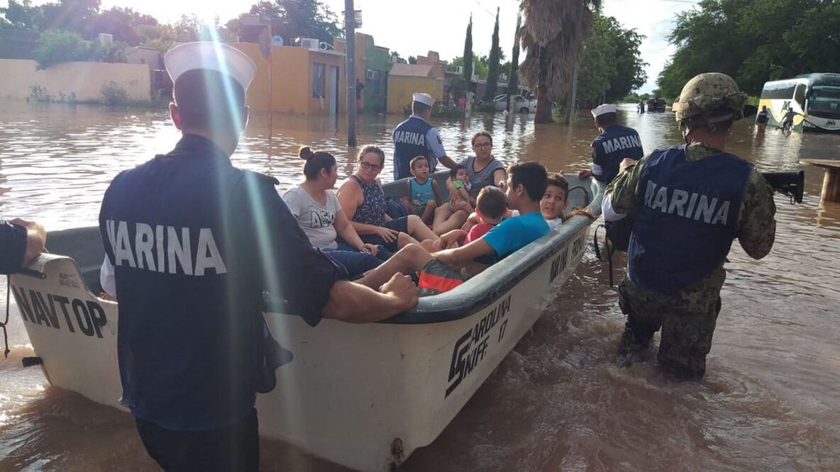 Apoyo de la Marina en Sinaloa. Foto: Especial
