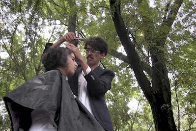 Peluquero contra la discriminación