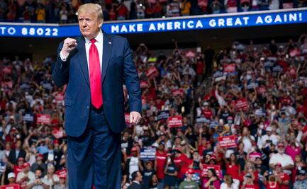 El coronavirus "simplemente desaparecerá" en algún momento: Trump