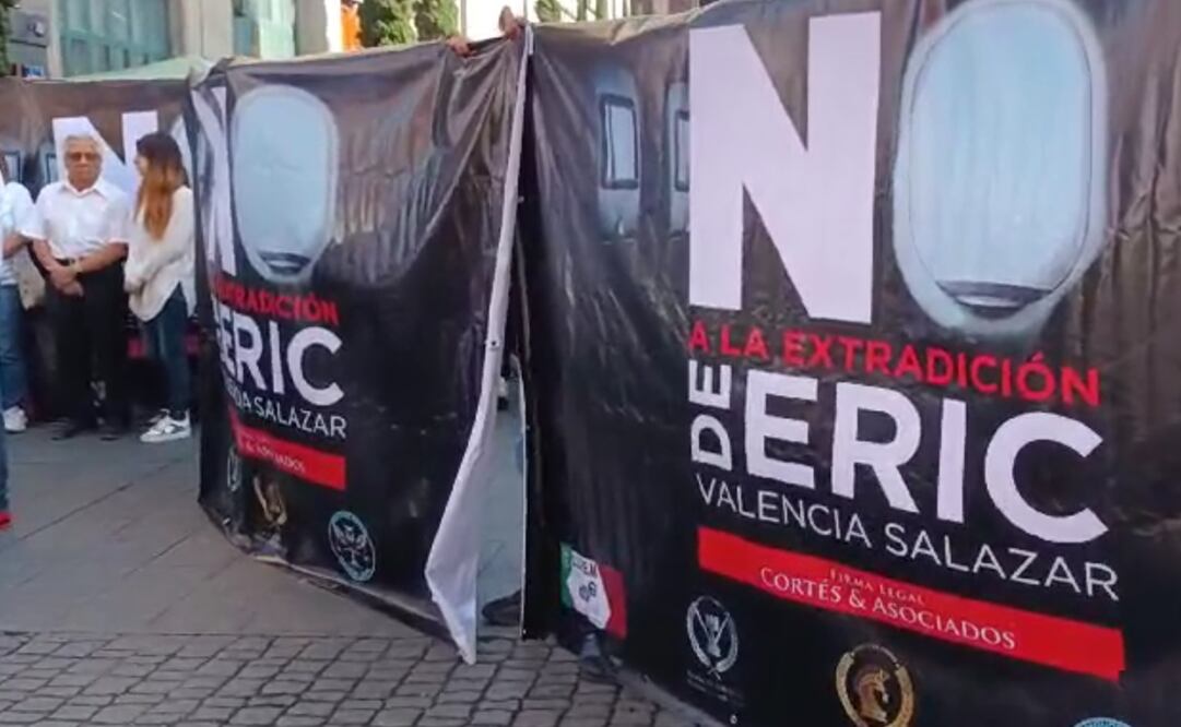 Protestan afuera de la Corte por juicio justo de Erick Valencia Salazar "El 85". Foto: Manuel Espino / EL UNIVERSAL