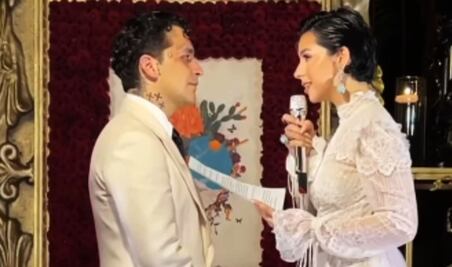 En contra de todo pronóstico, Ángela Aguilar y Christian Nodal cumplen su primer año de casados 