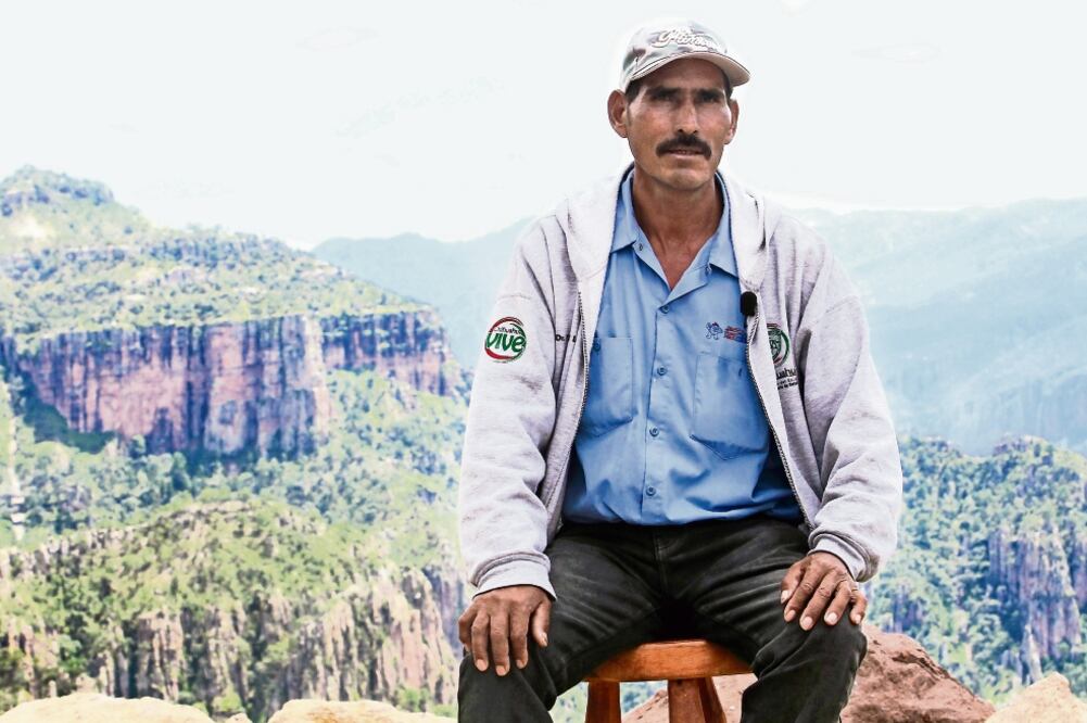 Antonio Carrillo, hablante de odami tepehuano, aprendió a hablar español cuando tenía 20 años al salir a trabajar con los “chaboche” (mestizos) (GERMÁN GARCÍA. EL UNIVERSAL)