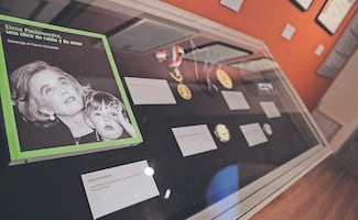 Buscan colocar en comodato el archivo de Elena Poniatowska 