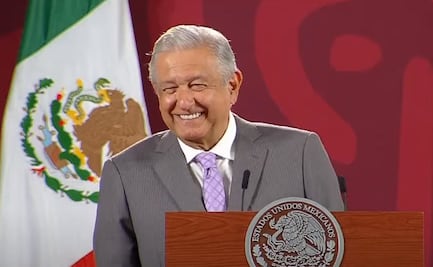 AMLO se ríe de "memes buenísimos" que salieron en el Face tras respuesta al Parlamento Europeo 