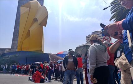 CNTE toma unidad de Metrobús para bloquear Insurgentes y Reforma; prevén mítines en al menos 15 embajadas