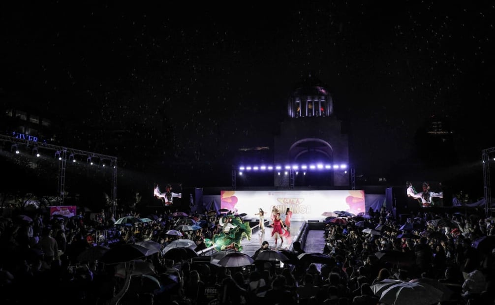Llega Gala Chilanga a la Plaza de la República de la Ciudad de México. Foto: Gabriel Pano/ EL UNIVERSAL