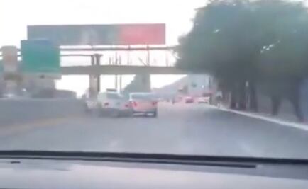 Identifican a conductor que chocó intencionalmente un vocho en NL