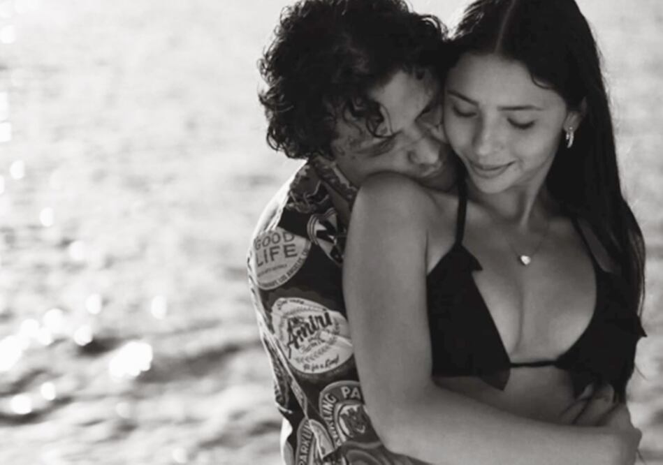 Ángela Aguilar y Christian Nodal celebraron, ayer, 24 de julio, su primer aniversario de bodas.
Foto: Instagram