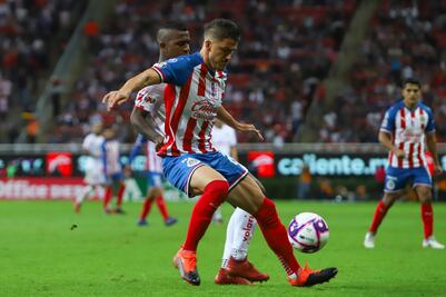 Calificar y evitar el repechaje, el objetivo de Chivas